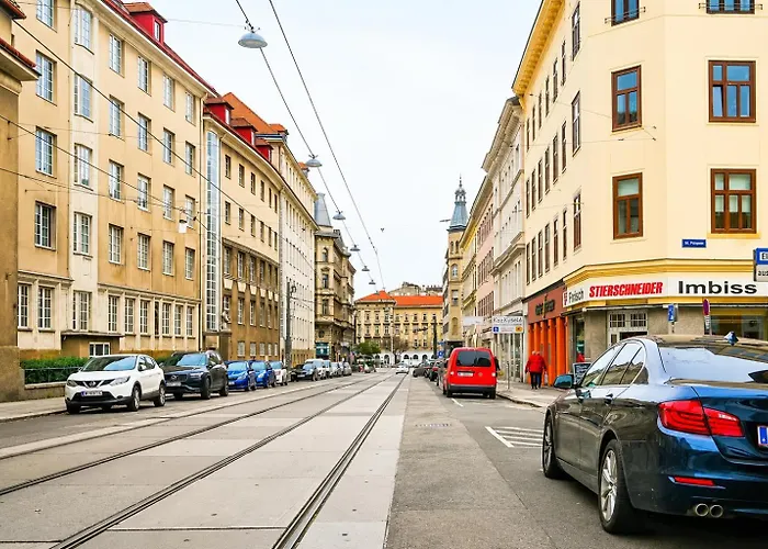 2 Bedroom In Vibrant Area Near U3 & Westbahnhof Apartmán *