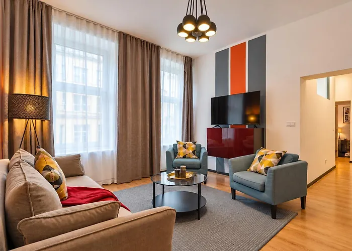 2 Bedroom In Vibrant Area Near U3 & Westbahnhof アパート ウィーン